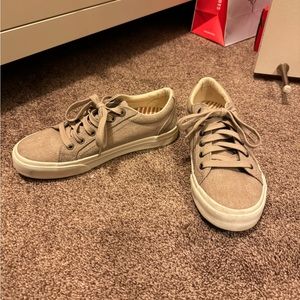 Taos Plim Soul size 7